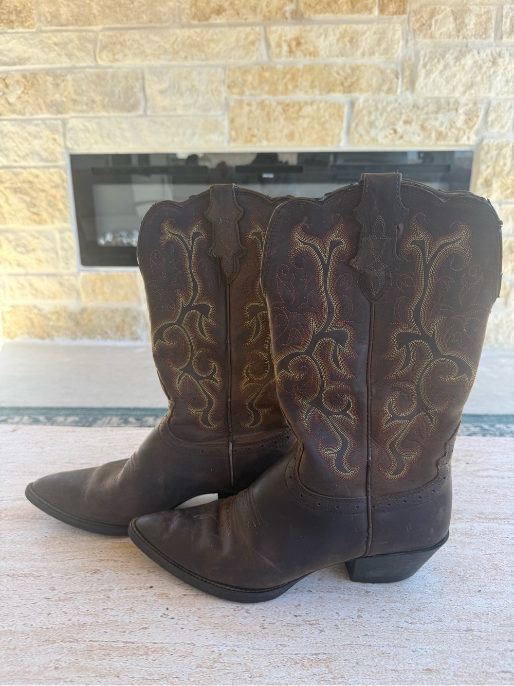 Justin Boots Brown Leather Embroidered Western Heeled Boots